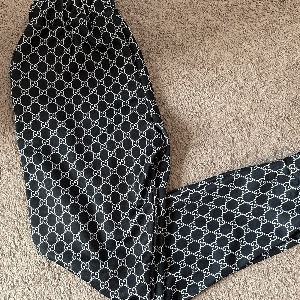 Elastic waist pants